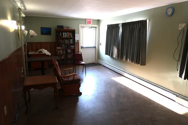 $1,290,000 | 457 Old Lewiston Road, Winthrop, ME 04364