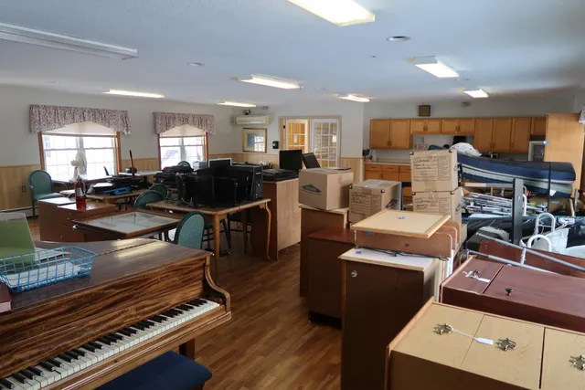 $1,290,000 | 457 Old Lewiston Road, Winthrop, ME 04364