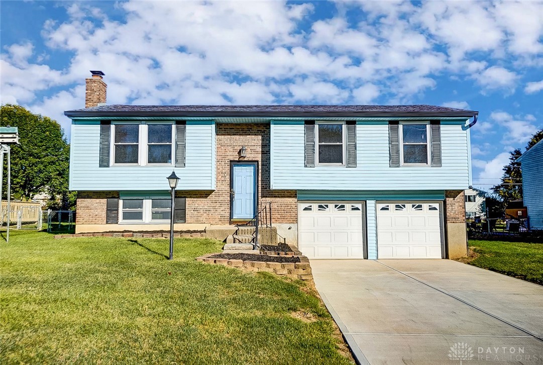 1808 Del Rio Drive Hamilton, OH 45013 - Photo 1 of 41 Gallery Image 1
