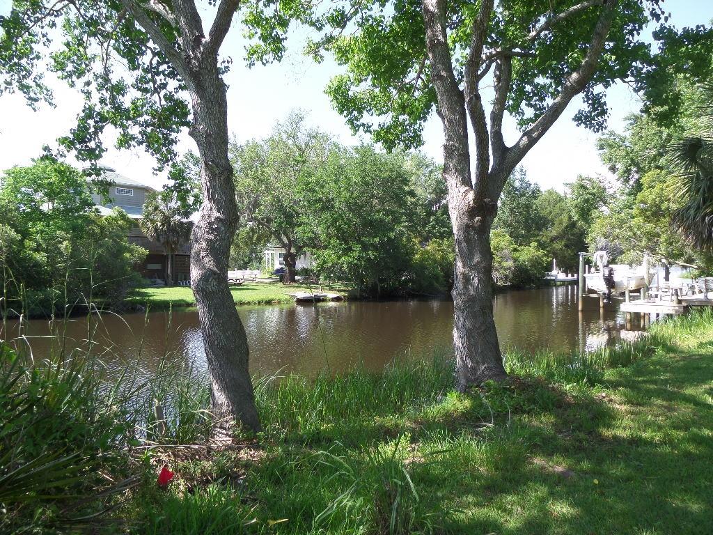 1456 Bay Grove Road Freeport, FL 32439 - Photo 2 of 9 a view of lake
