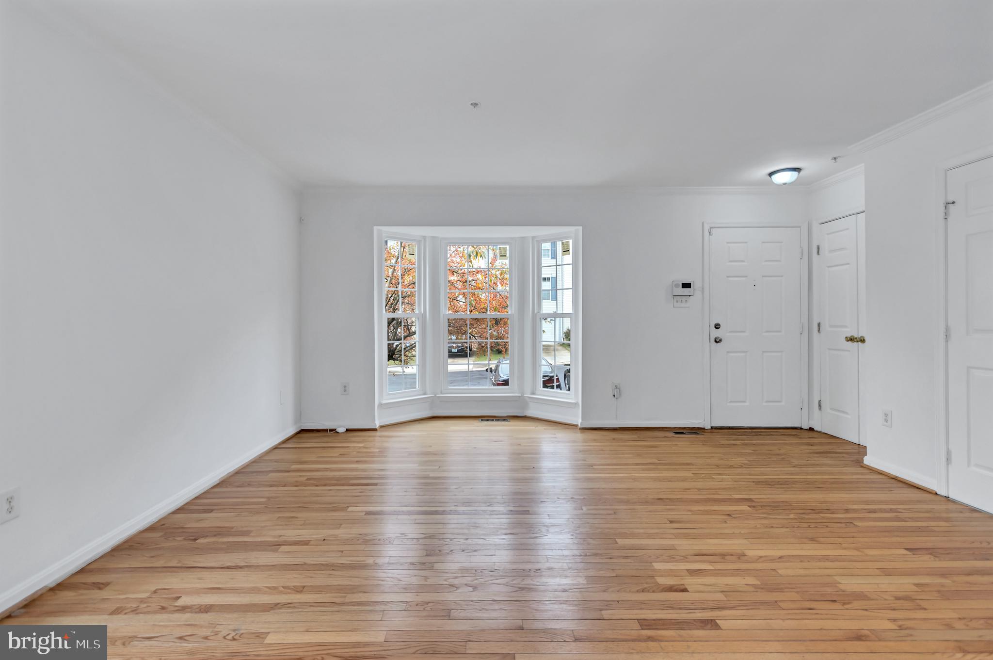 812 Vauxhall Road Landover, MD 20785 - Photo 4 of 36 Gallery Image 4