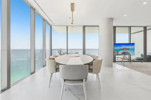 $3,800,000 | 2000 South Ocean Drive, Unit 28A, Hallandale Beach, FL 33009