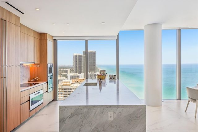 $3,800,000 | 2000 South Ocean Drive, Unit 28A, Hallandale Beach, FL 33009
