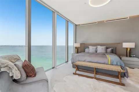 $3,800,000 | 2000 South Ocean Drive, Unit 28A, Hallandale Beach, FL 33009