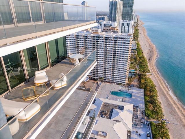 $3,800,000 | 2000 South Ocean Drive, Unit 28A, Hallandale Beach, FL 33009