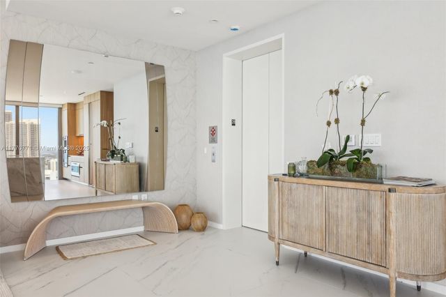 $3,800,000 | 2000 South Ocean Drive, Unit 28A, Hallandale Beach, FL 33009