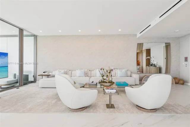 $3,800,000 | 2000 South Ocean Drive, Unit 28A, Hallandale Beach, FL 33009