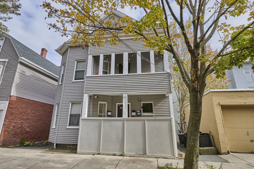 41 Salem Street, Unit 2L Salem, MA 01970 - Photo 2 of 18