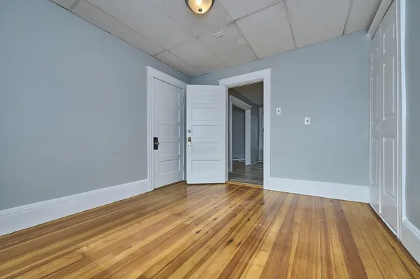 $2,650 | 41 Salem Street, Unit 2L, Salem, MA 01970