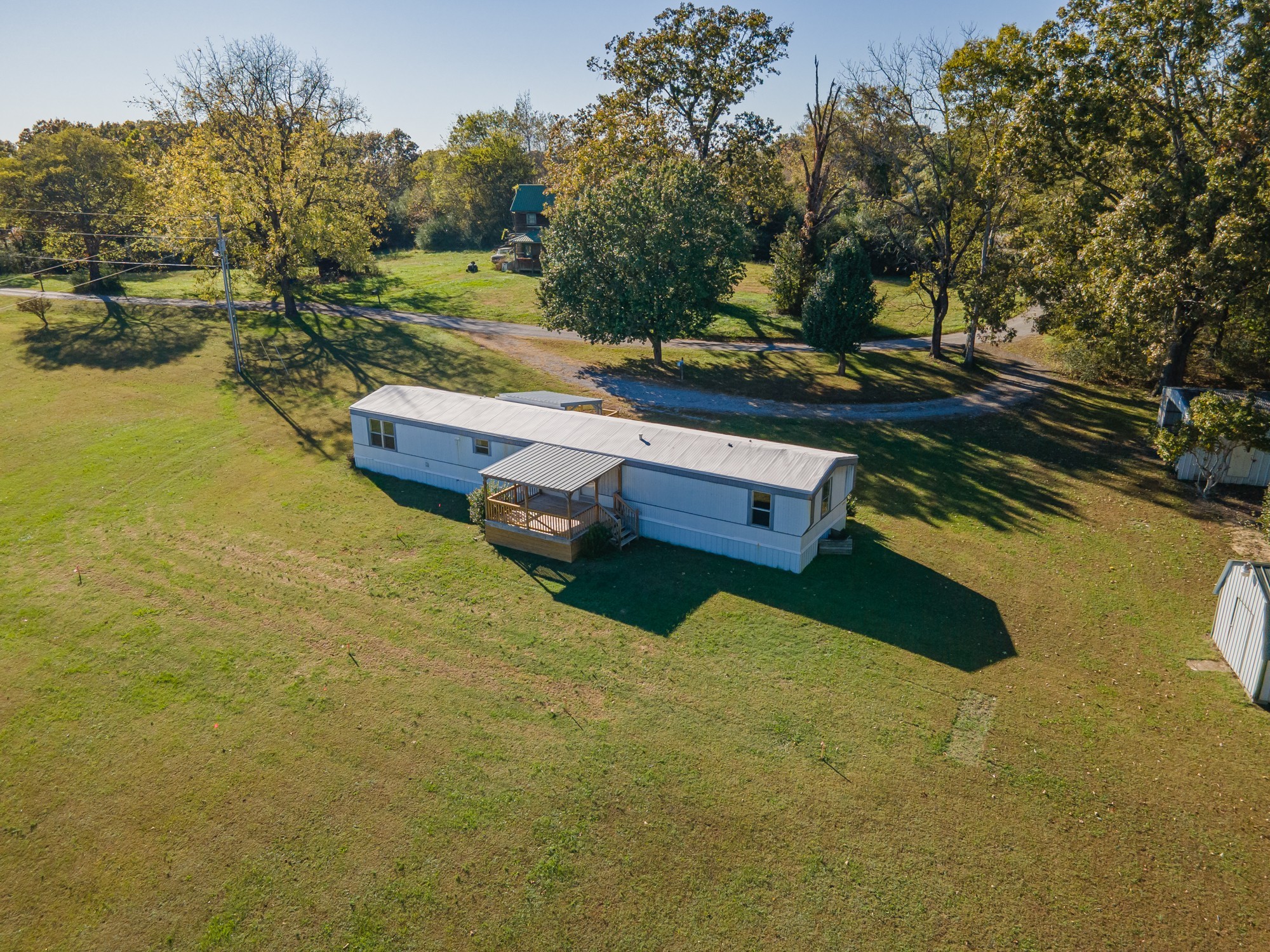 990 Community Road Nunnelly, TN 37137 - Photo 14 of 62