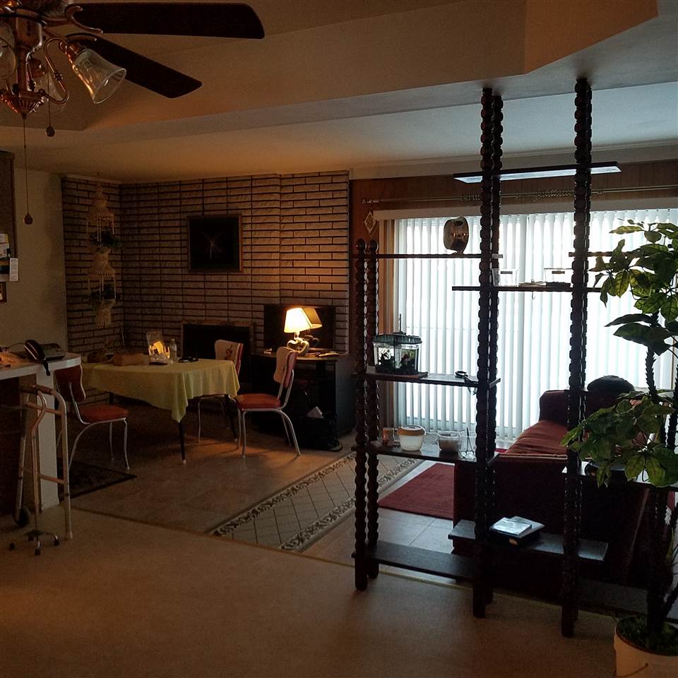 2233 Frazho Road Warren, MI 48091 - Photo 9 of 36 31340106-8.JPG
