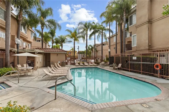 a view of a house with entertaining space