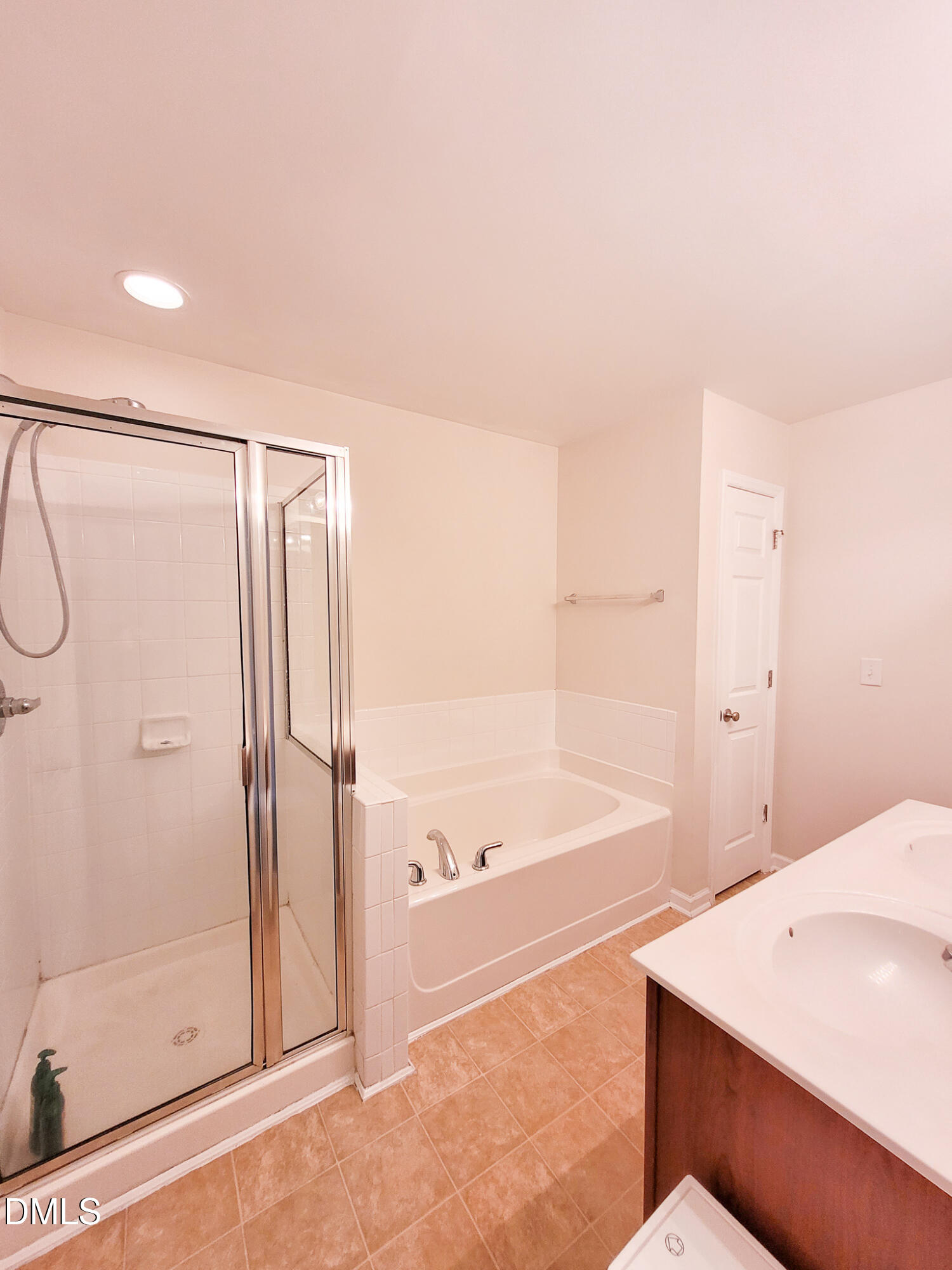 11721 Coppergate Drive, Unit 106 Raleigh, NC 27614 - Photo 30 of 39 20220309_120850