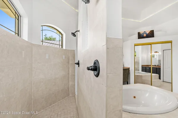$925,000 | 4010 Turkey Point Drive, Melbourne, FL 32934