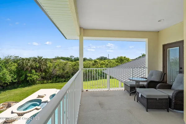 $925,000 | 4010 Turkey Point Drive, Melbourne, FL 32934