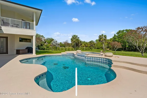 $925,000 | 4010 Turkey Point Drive, Melbourne, FL 32934