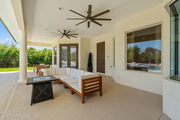 $925,000 | 4010 Turkey Point Drive, Melbourne, FL 32934
