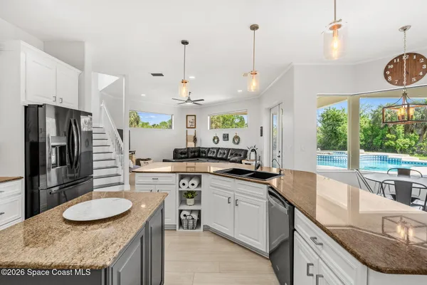 $925,000 | 4010 Turkey Point Drive, Melbourne, FL 32934