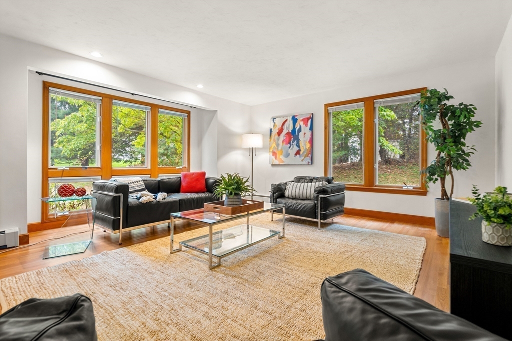 45 Hopewell Farm Road Natick, MA 01760 - Photo 12 of 25 Gallery Image 12