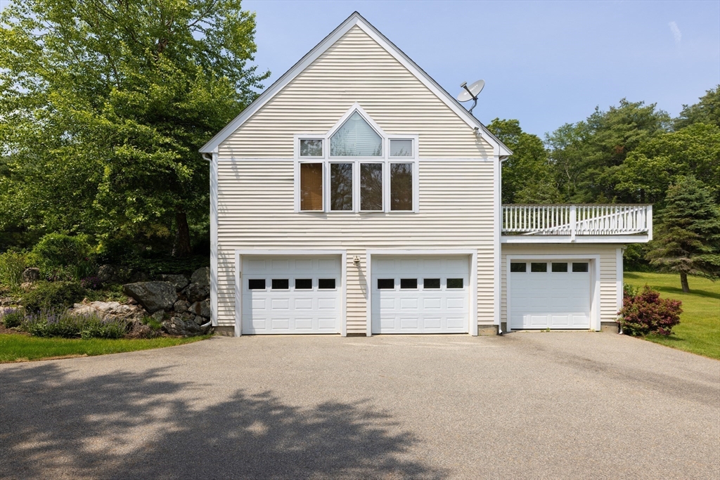 45 Hopewell Farm Road Natick, MA 01760 - Photo 3 of 25 Gallery Image 3