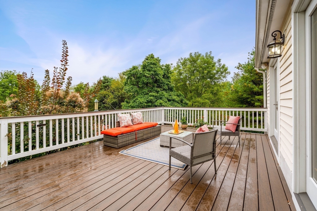 45 Hopewell Farm Road Natick, MA 01760 - Photo 8 of 25 Gallery Image 8