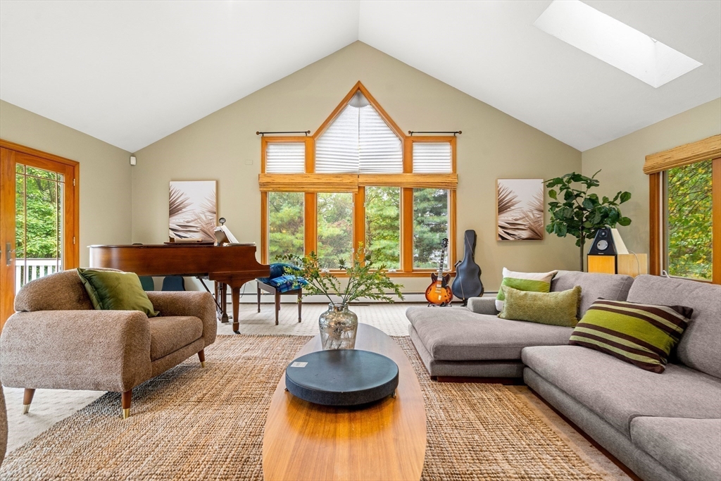 45 Hopewell Farm Road Natick, MA 01760 - Photo 10 of 25 Gallery Image 10