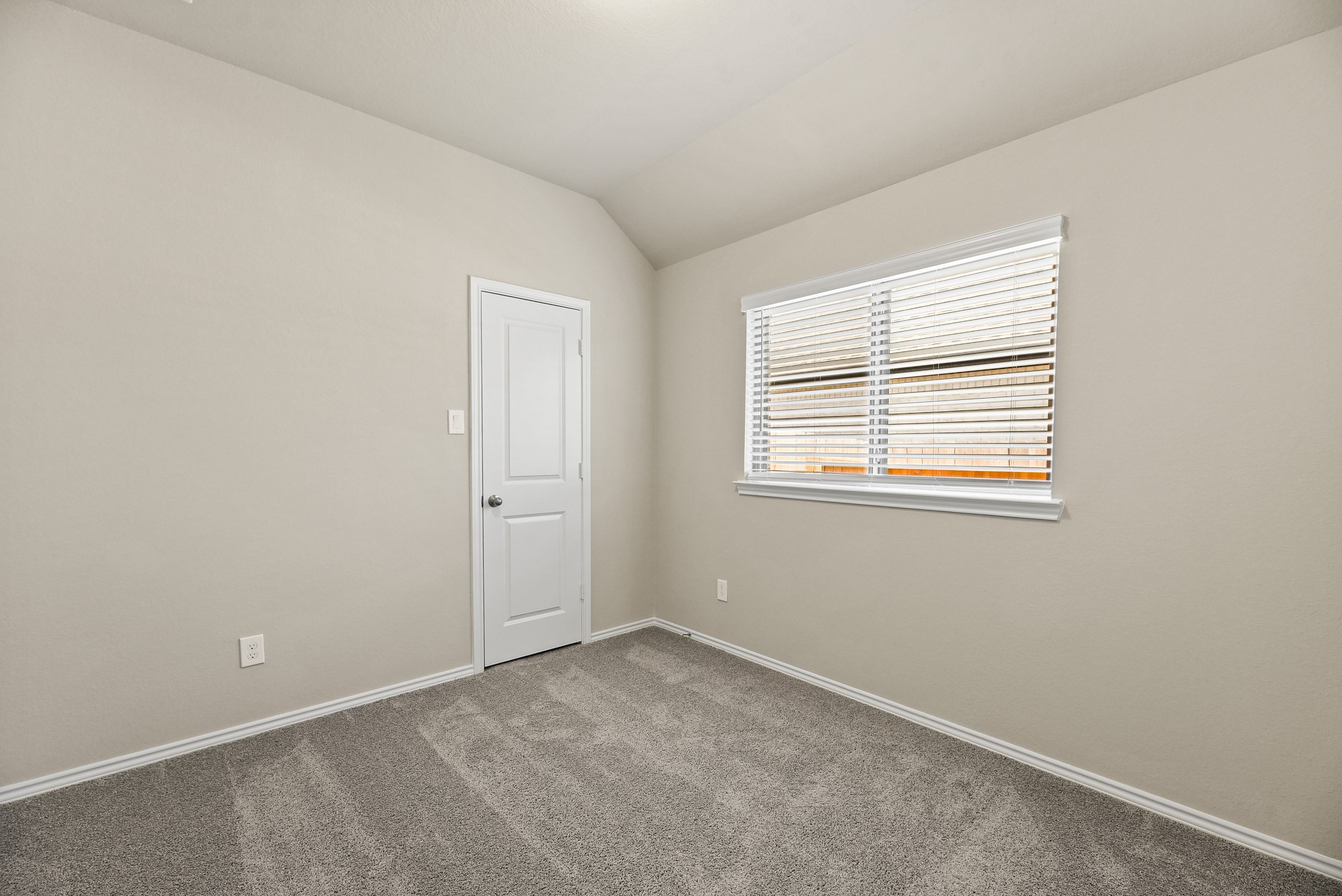 1330 Lakeside Creek Road Magnolia, TX 77354 - Photo 16 of 28 an empty room with windows