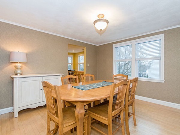 19 Madison Road Waltham, MA 02453 - Photo 8 of 30 Gallery Image 8