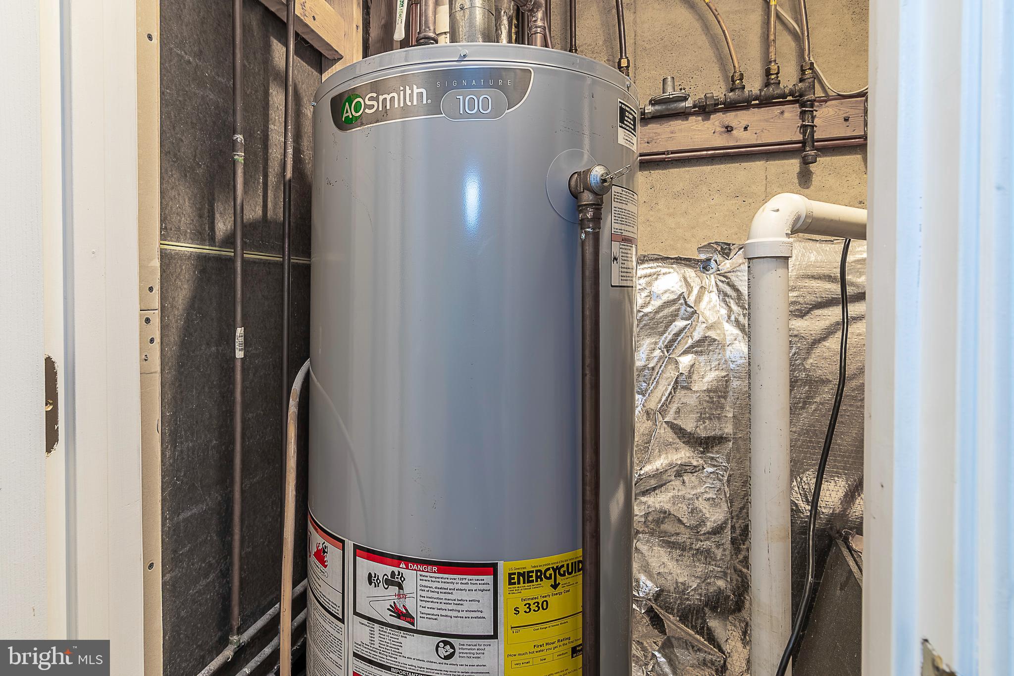 15521 Wheatfield Road Woodbridge, VA 22193 - Photo 39 of 39 Recently replaced gas HWH