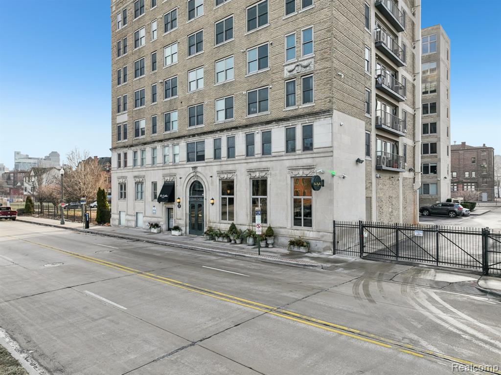 2915 John R Street, Unit 502 Detroit, MI 48201 - Photo 2 of 25
