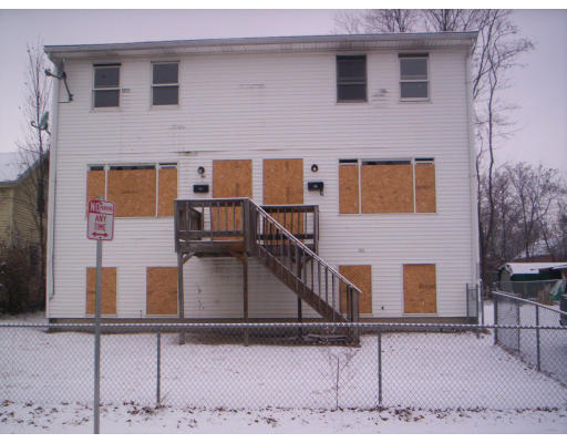 162-164 Pendleton Avenue Springfield, MA 01109 - Photo 1 of 1 Gallery Image 1