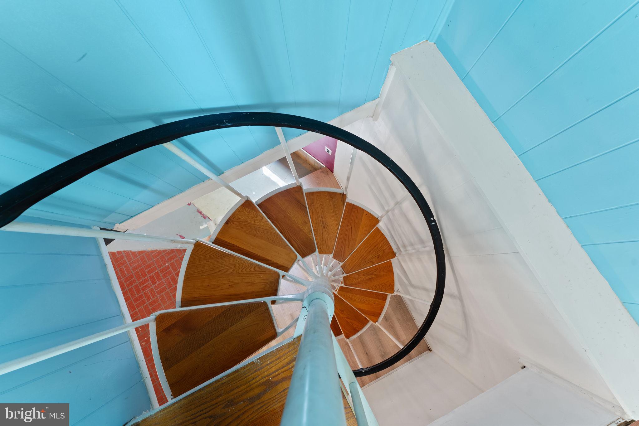 152 Edgemont Circle Locust Grove, VA 22508 - Photo 27 of 60 a view of staircase with wooden floor