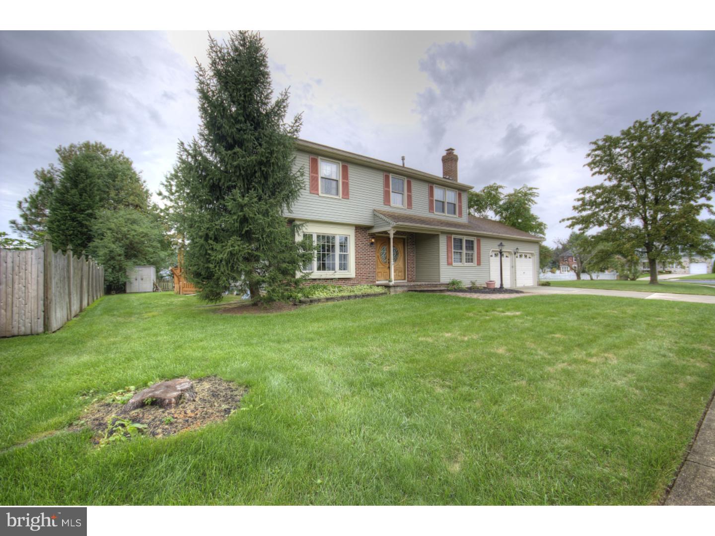 41 Cameron Circle Clementon, NJ 08021 - Photo 3 of 24 Exterior Side