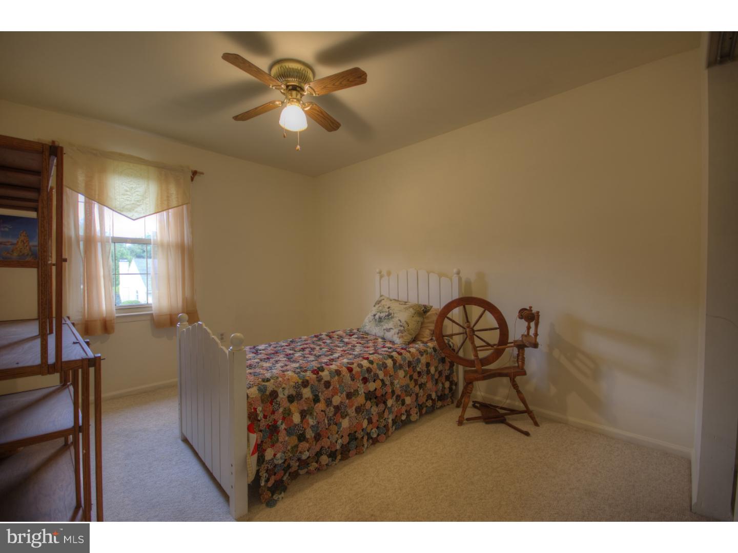 41 Cameron Circle Clementon, NJ 08021 - Photo 22 of 24 Bedroom 4