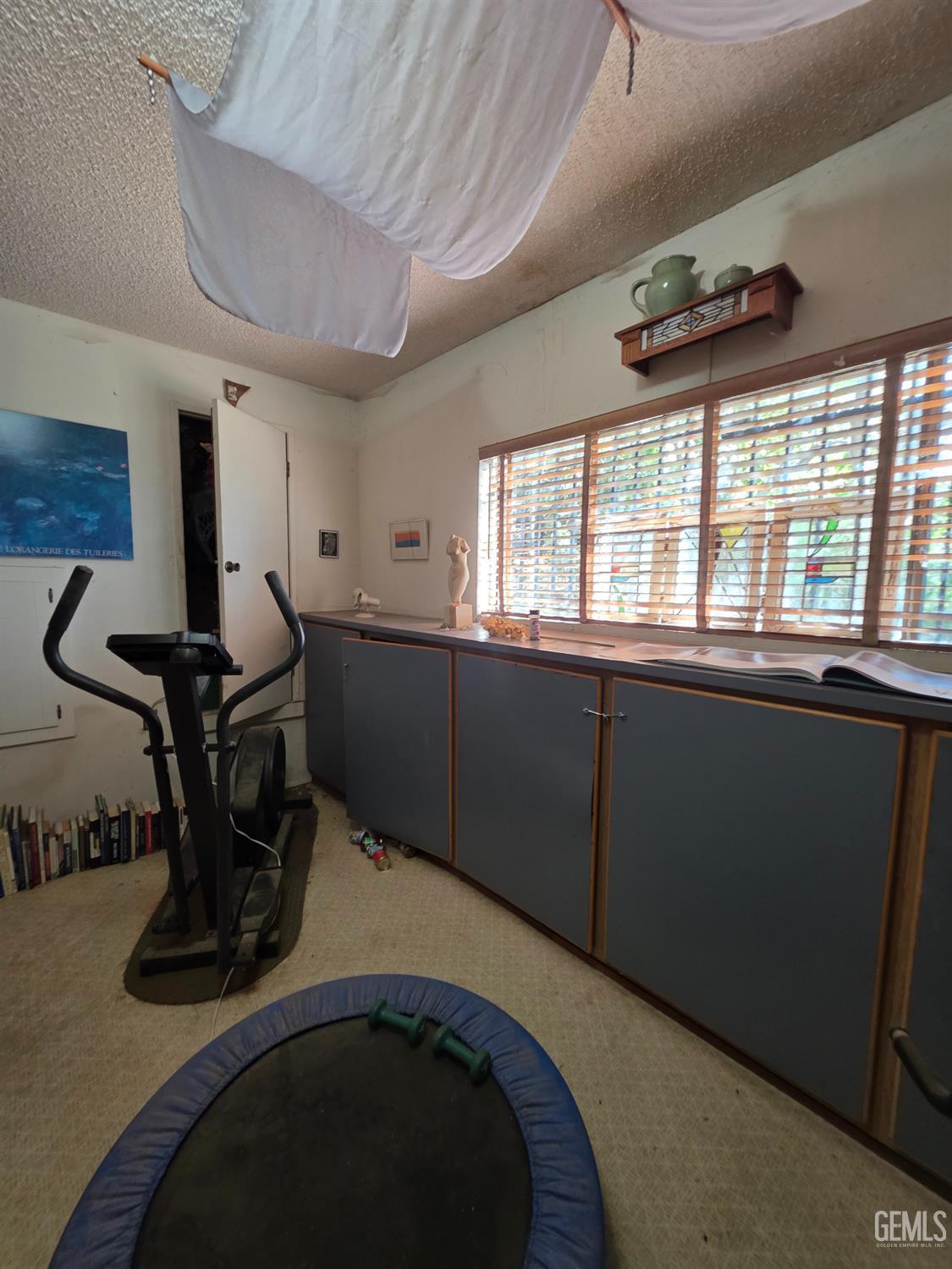 Undisclosed Address Tehachapi, CA 93561 - Photo 9 of 15