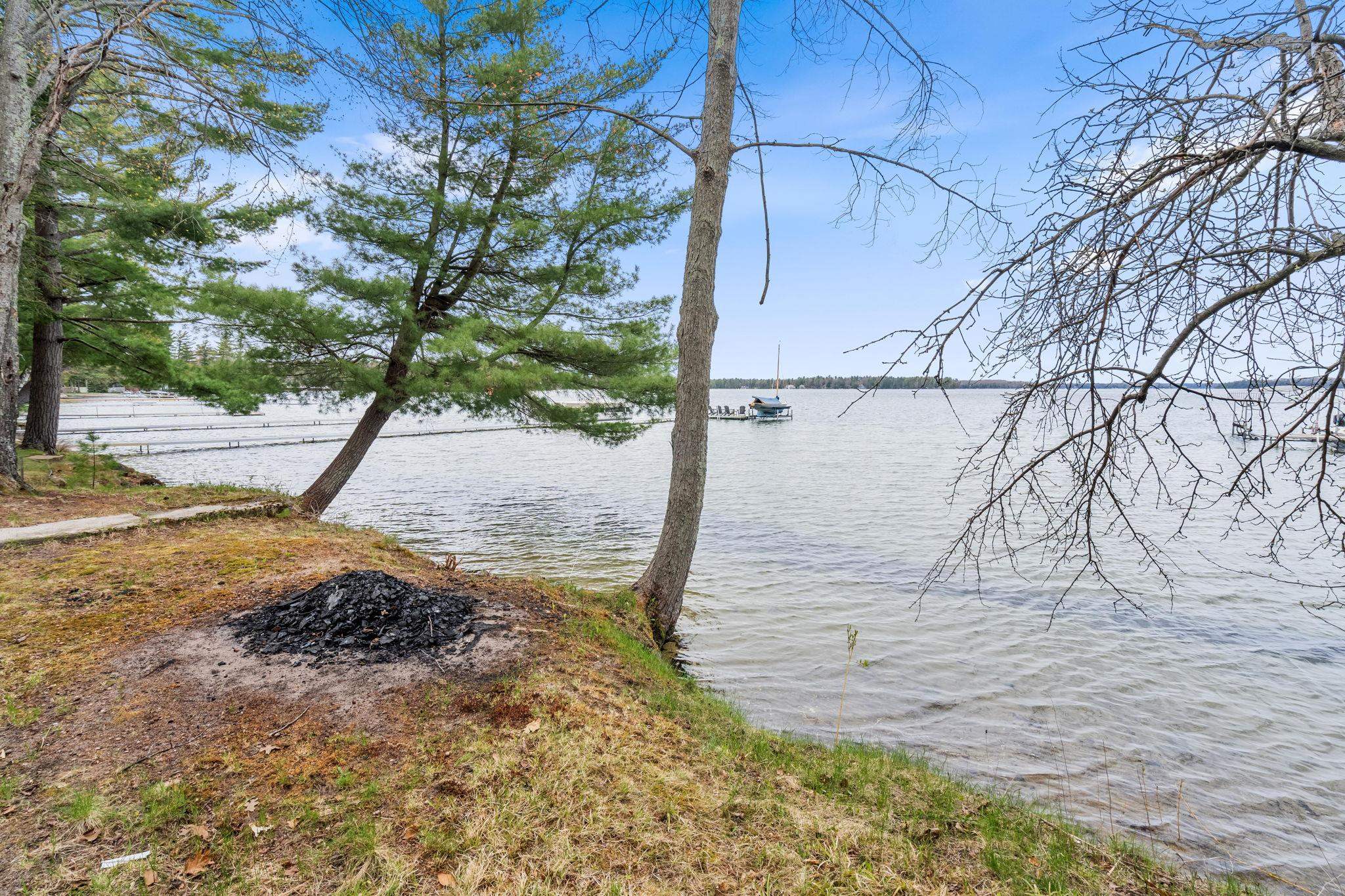 186 South South Long Lake Road Traverse City, MI 49685 - Photo 7 of 31