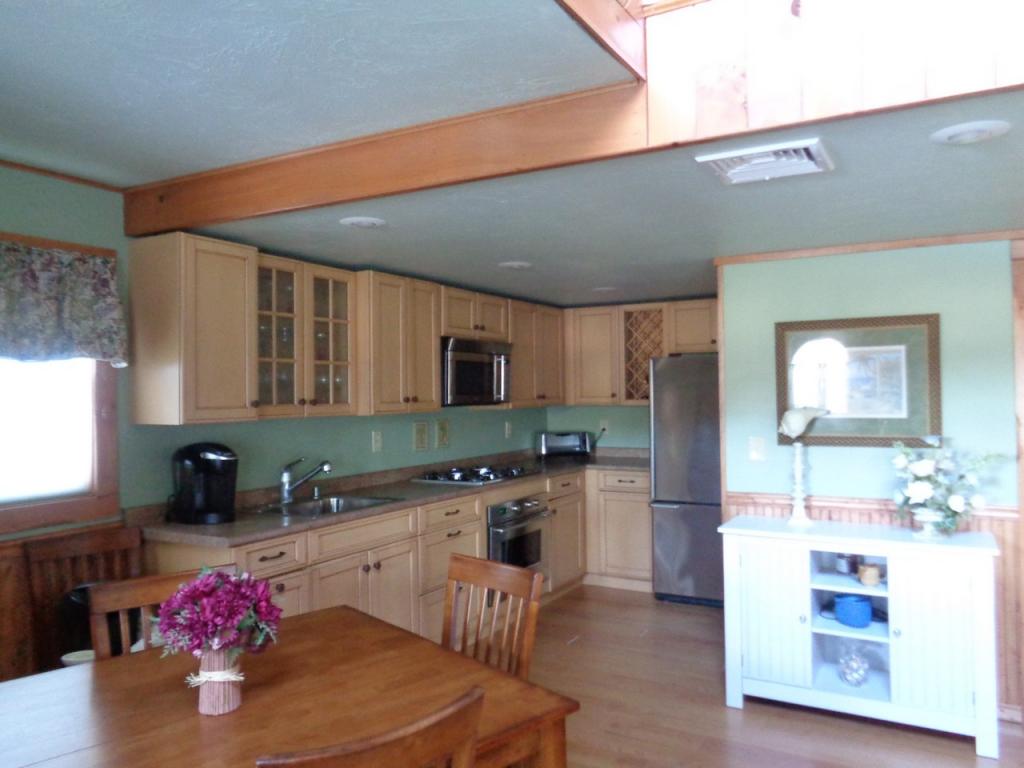 146 Lakeside Road, Unit 5 Bristol, NH 03222 - Photo 8 of 27 Gallery Image 8