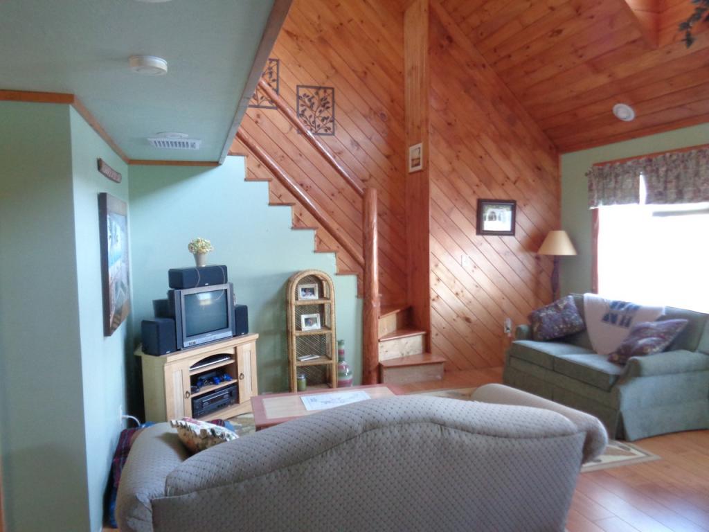 146 Lakeside Road, Unit 5 Bristol, NH 03222 - Photo 10 of 27 Gallery Image 10