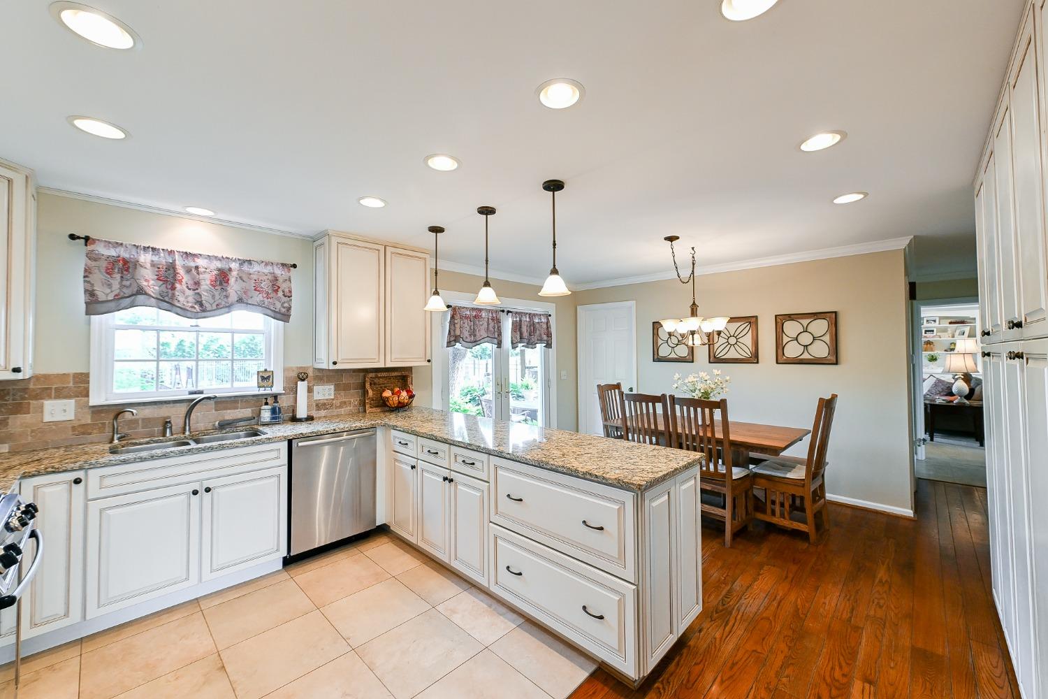 347 Tower Road Lawrenceburg, IN 47025 - Photo 11 of 68