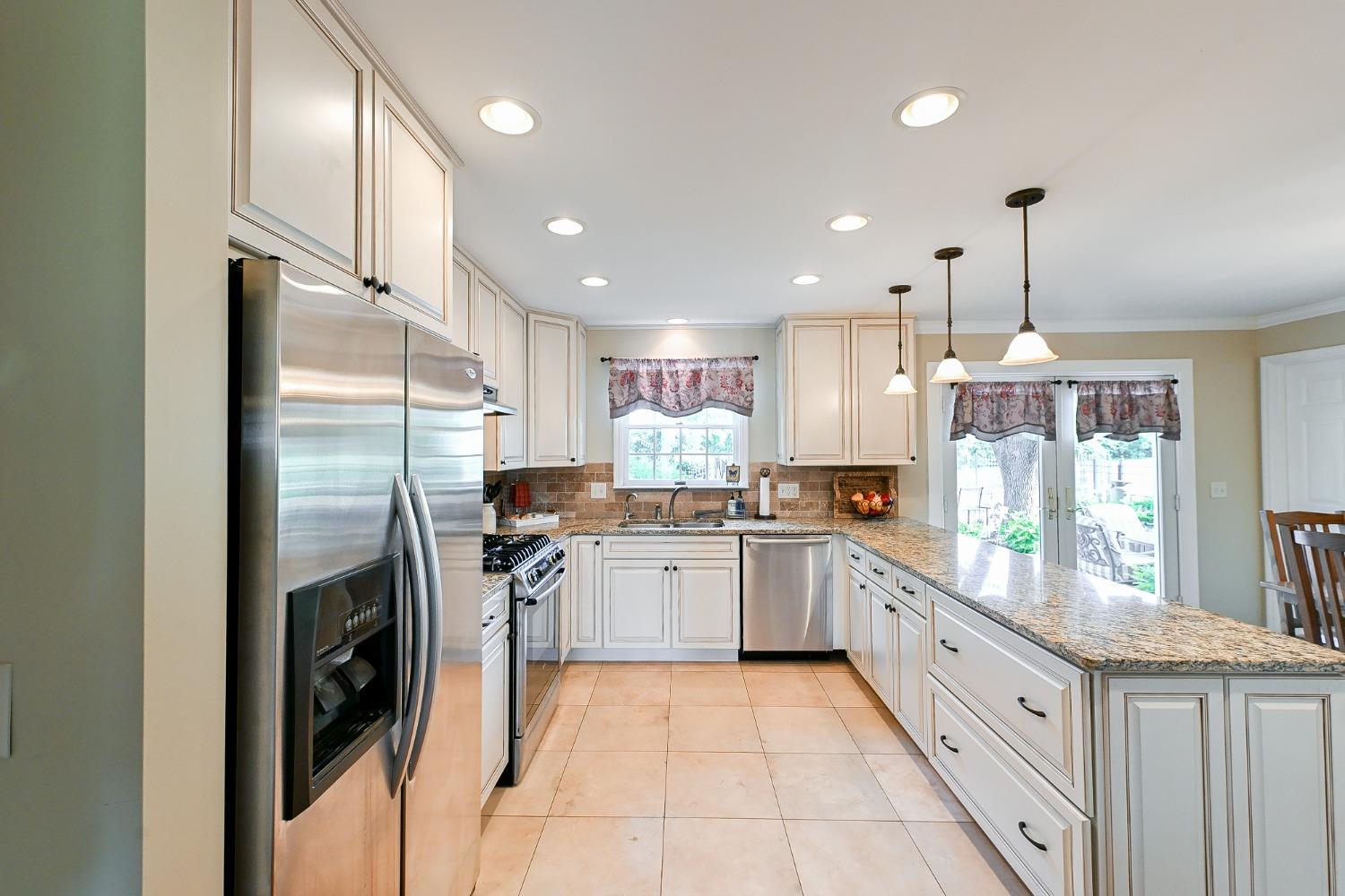 347 Tower Road Lawrenceburg, IN 47025 - Photo 10 of 68