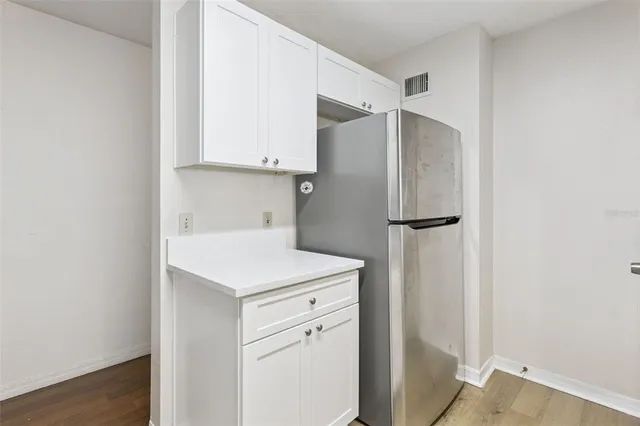 $250,000 | 1950 Summer Club Drive, Unit 214, Oviedo, FL 32765