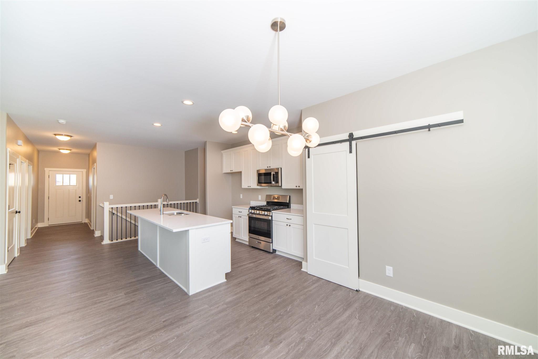7235 Genesis Way Bettendorf, IA 52722 - Photo 16 of 28