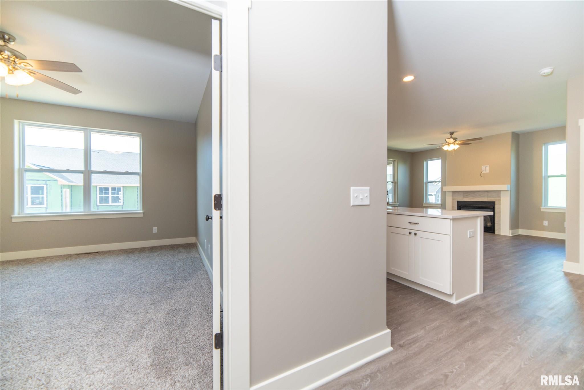 7235 Genesis Way Bettendorf, IA 52722 - Photo 5 of 28