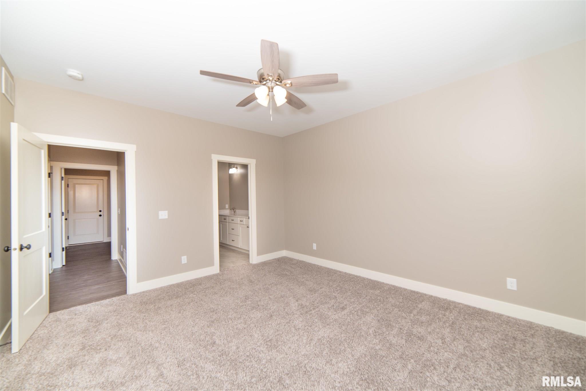 7235 Genesis Way Bettendorf, IA 52722 - Photo 7 of 28