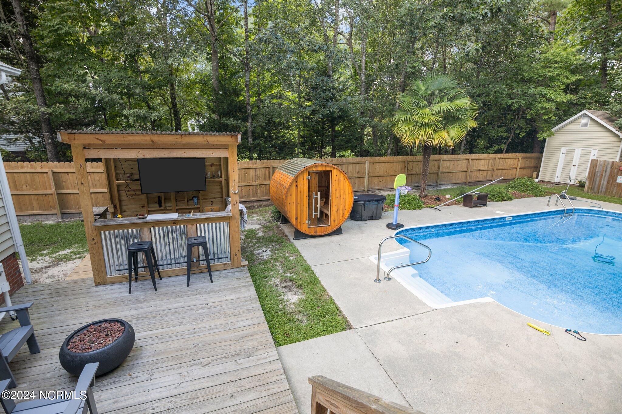 2129 Perrytown Loop Road New Bern, NC 28562 - Photo 2 of 52 Pool Area