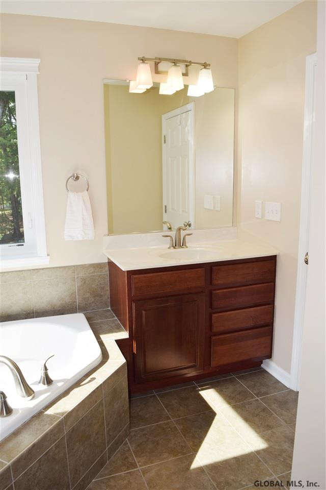 189 Rohloff Road Schodack, NY 12123 - Photo 19 of 25 Photo 19