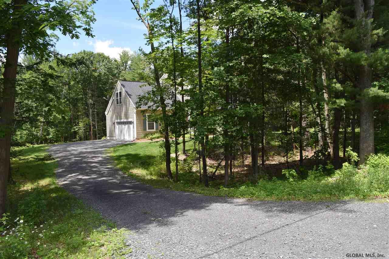 189 Rohloff Road Schodack, NY 12123 - Photo 6 of 25 Photo 6
