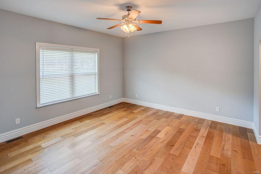 321 Longhi Road Collinsville, IL 62234 - Photo 16 of 46 Gallery Image 16