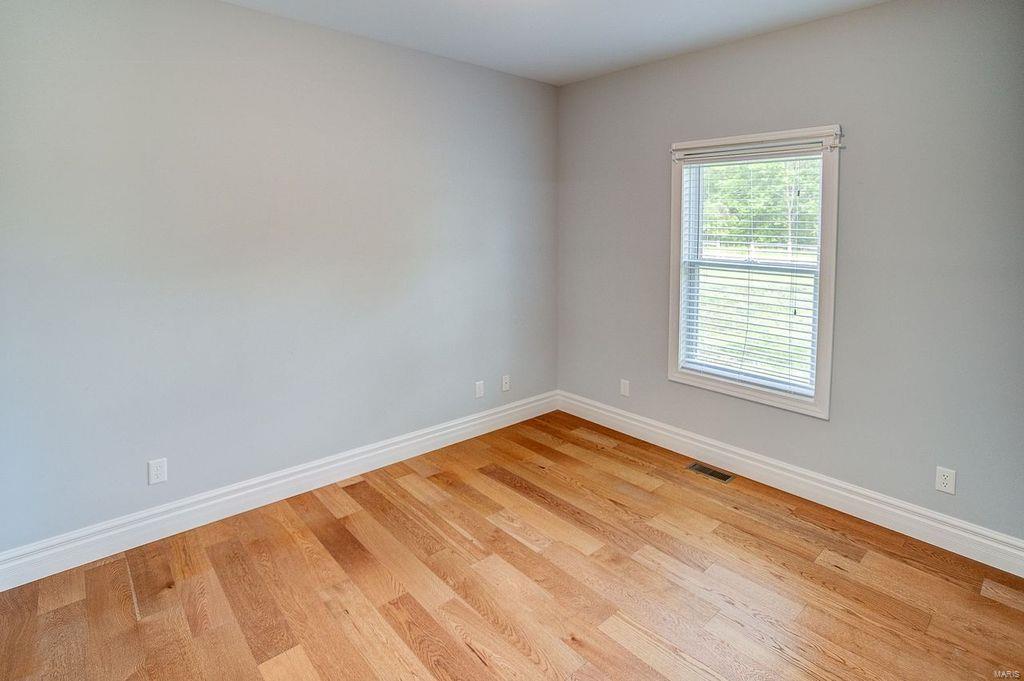 321 Longhi Road Collinsville, IL 62234 - Photo 22 of 46 Gallery Image 22
