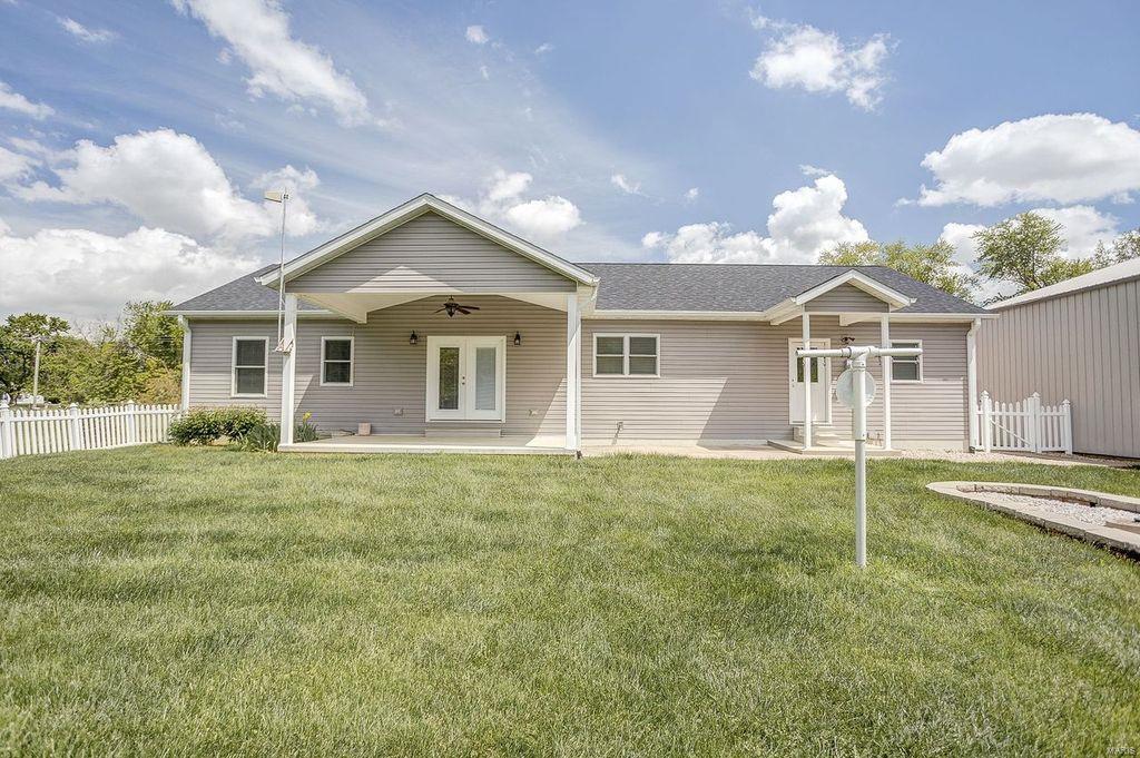 321 Longhi Road Collinsville, IL 62234 - Photo 27 of 46 Gallery Image 27